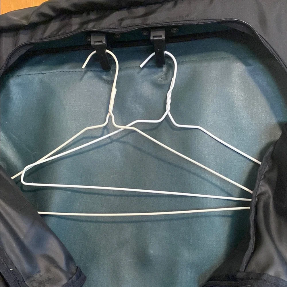Eddie Bauer Travel Suit Garment Bag